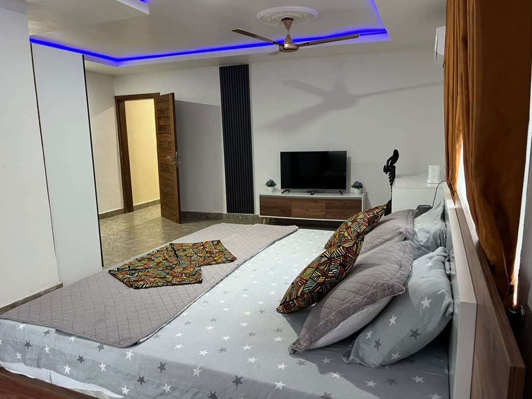Unit 3, master bedroom view 1