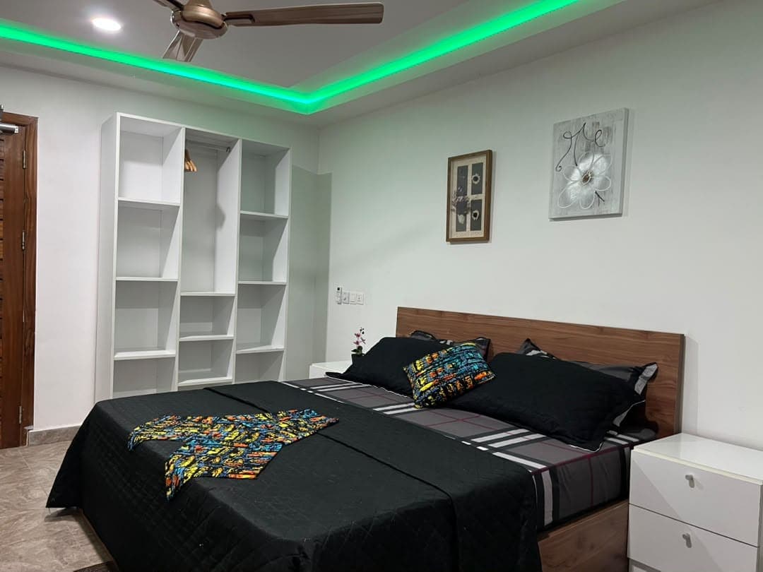 Unit 3, second room view 4