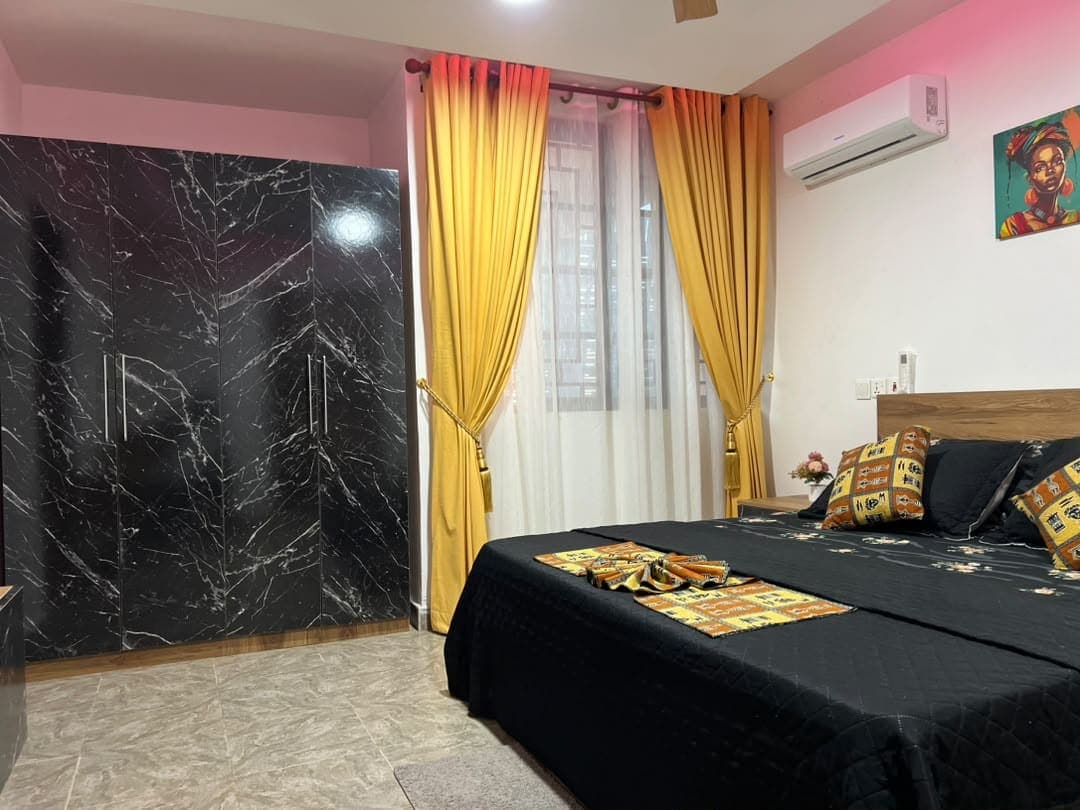 Unit 2, second room view 1